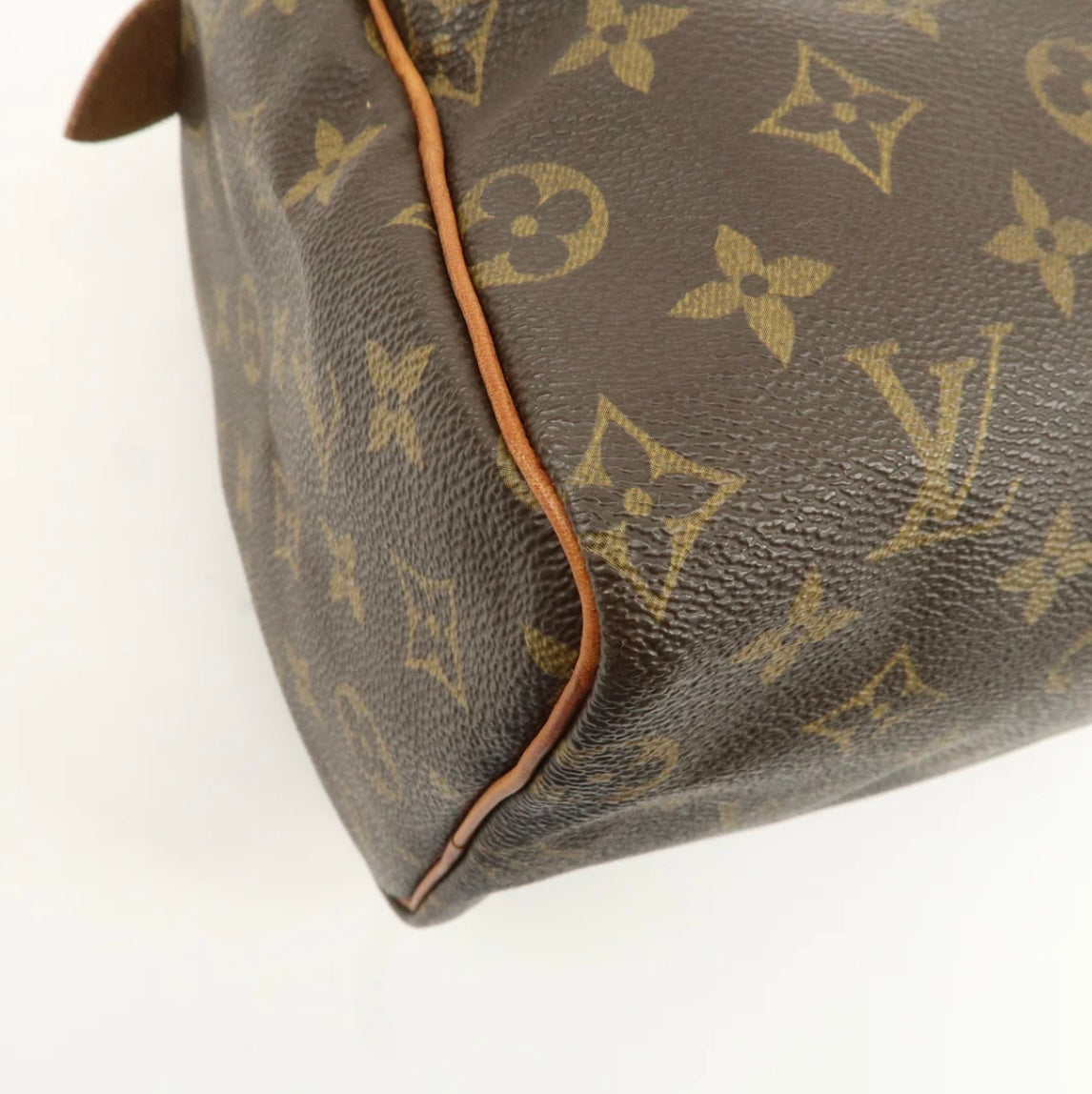 LOUIS VUITTON Speedy 25 Monogram Handbag