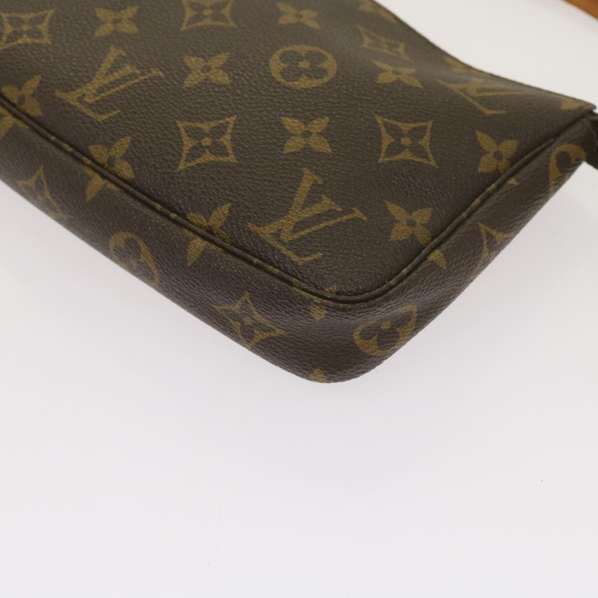 Louis Vuitton Pochette Accessories