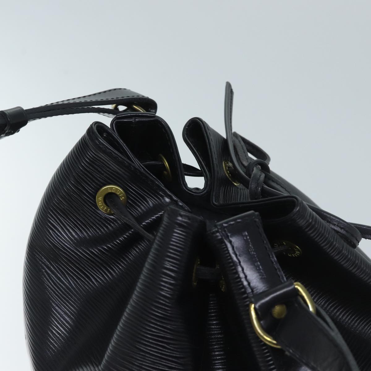 Louis Vuitton Petite Noe Epi Drawstring Shoulderbag