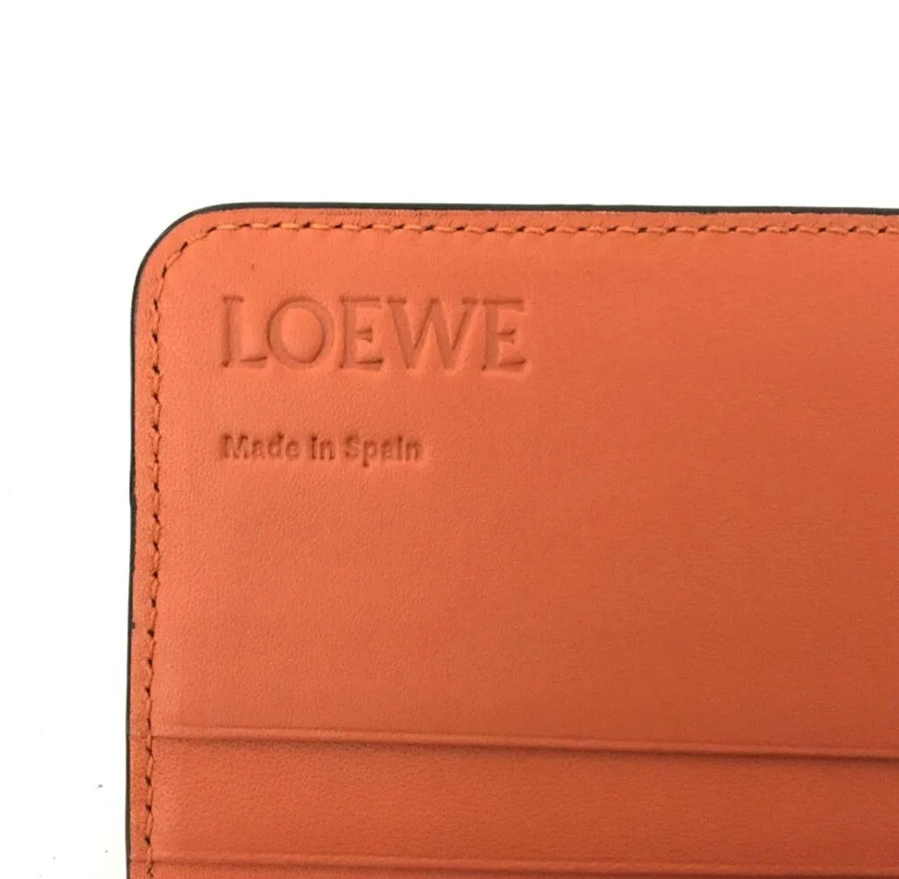 Loewe Anagram Flap Lang Bifold Pung