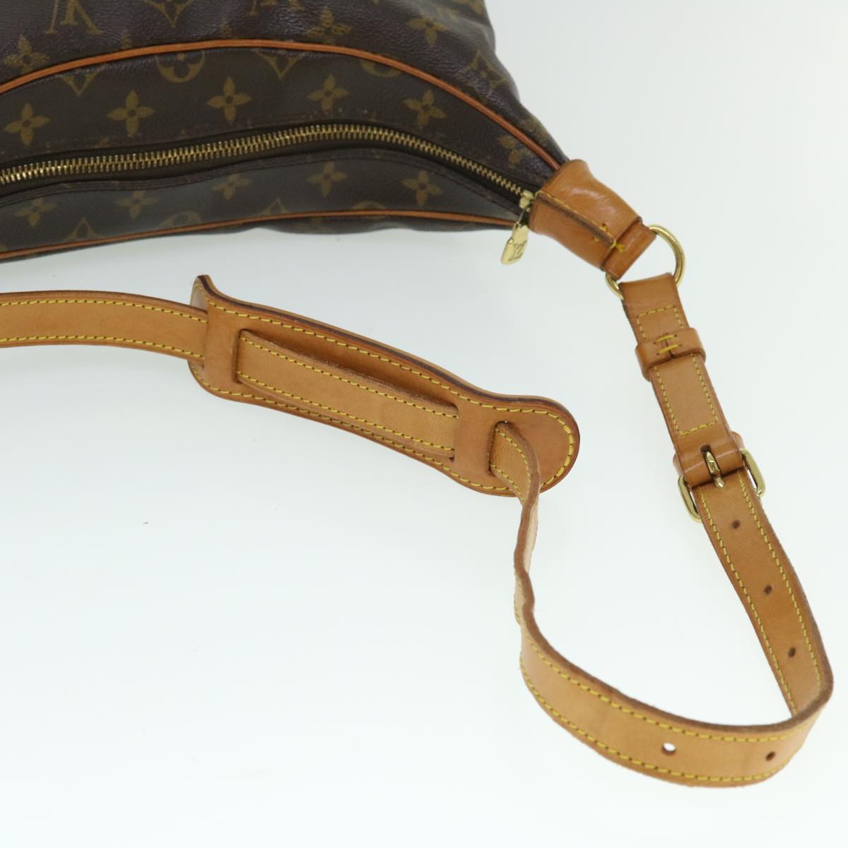 Louis Vuitton Boulogne 30 Monogram Crossbody