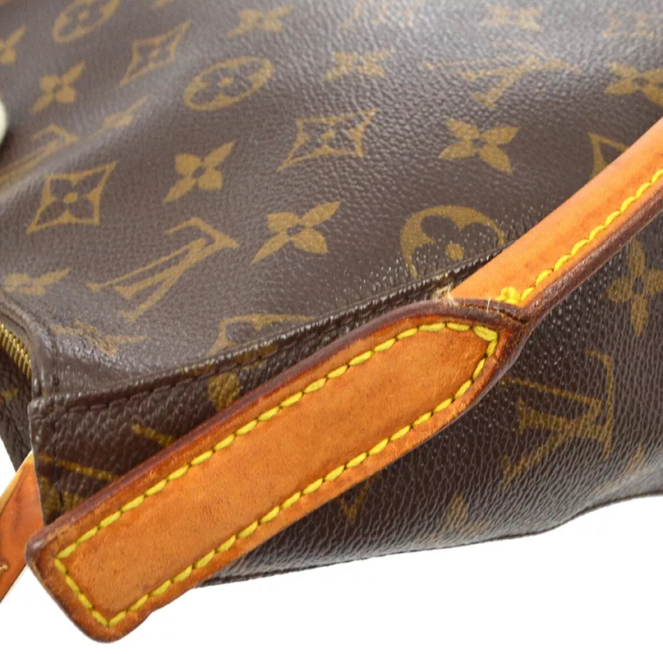 Louis Vuitton Looping MM Monogram Axelväska