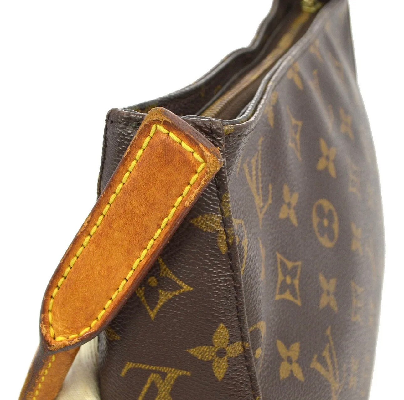 Louis Vuitton MM Looping Monogram Shoulderbag