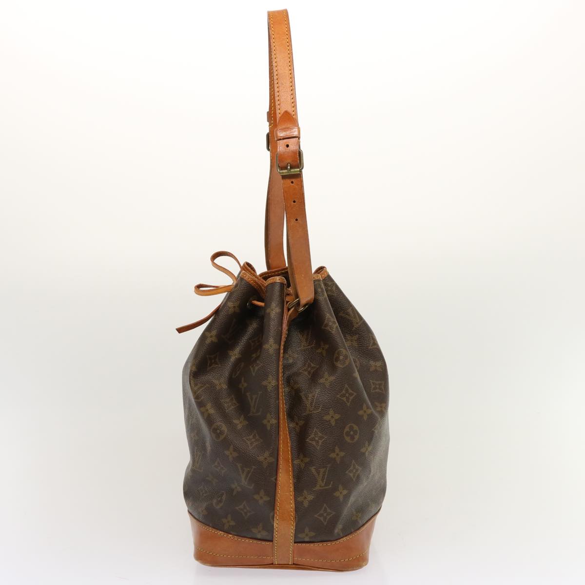 Louis Vuitton Noe Monogram Drawstring Shoulderbag