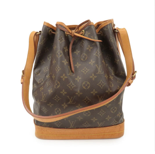 LOUIS VUITTON Noe Monogram Drawstring Shoulderbag