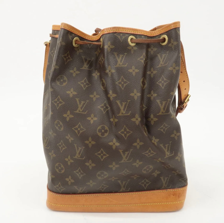 LOUIS VUITTON Noe Monogram Drawstring Shoulderbag