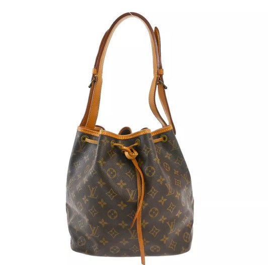 LOUIS VUITTON Petit Noe Monogram Drawstring Shoulderbag