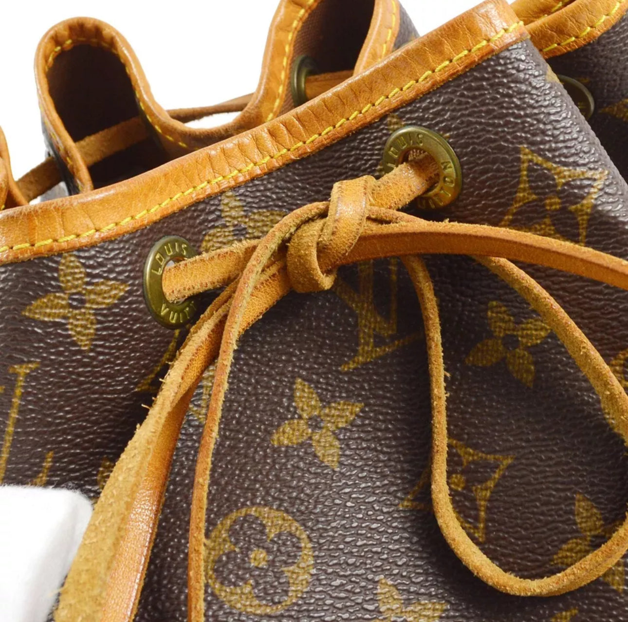 Louis Vuitton Petit Noe Monogram Skuldertaske med snoretræk