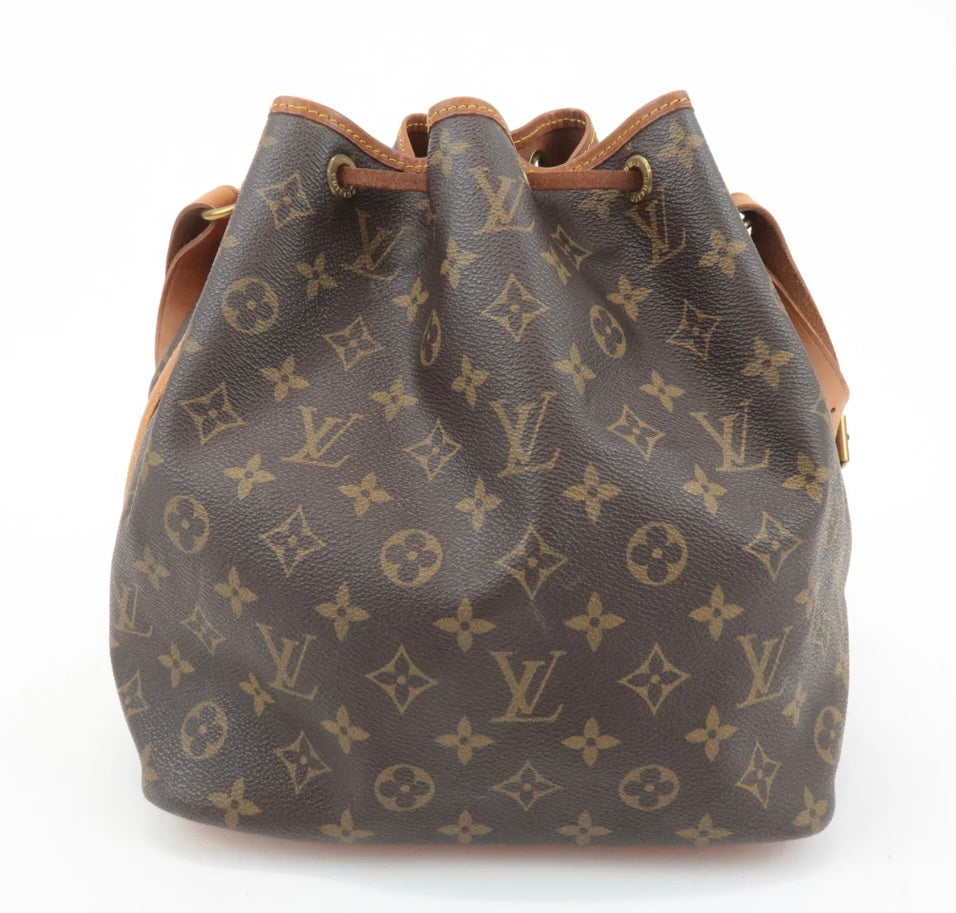 LOUIS VUITTON Petit Noe Monogram Drawstring Shoulderbag