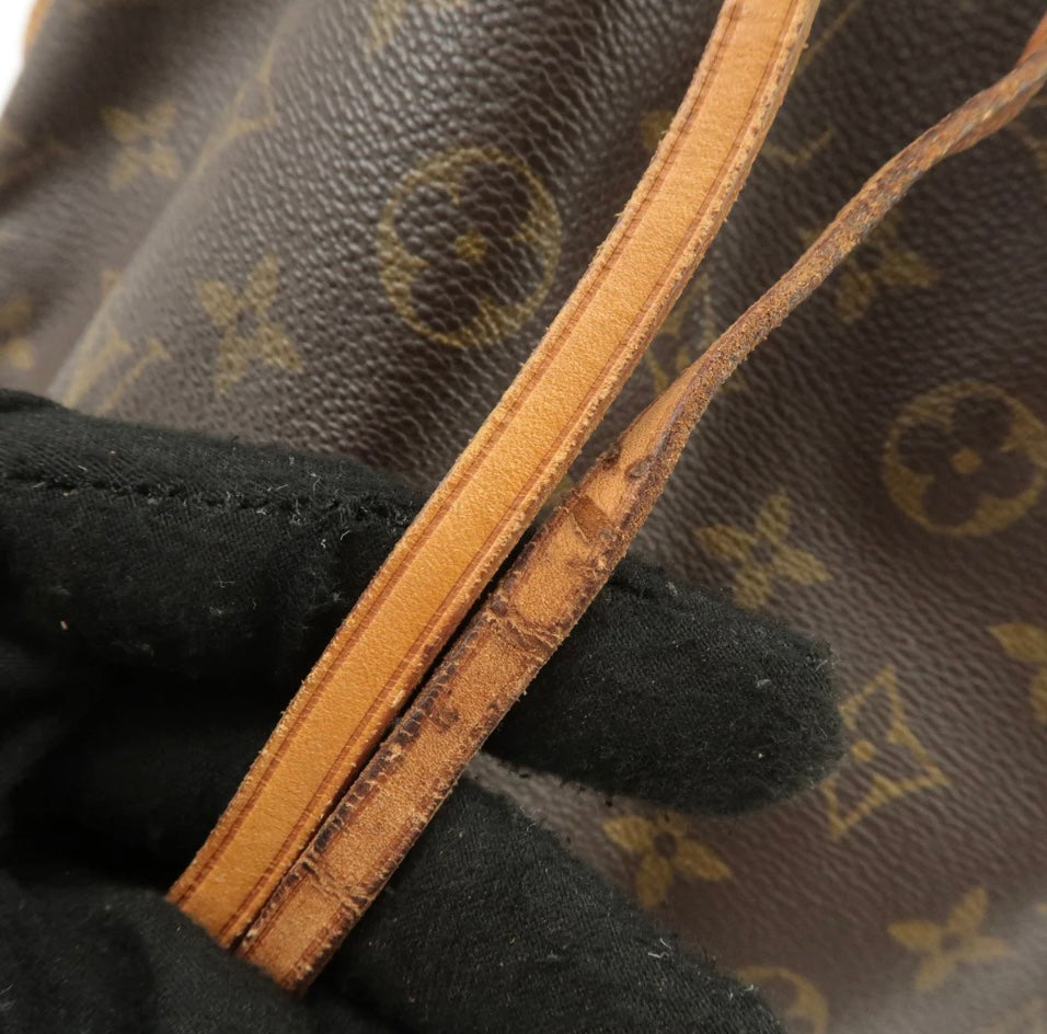 LOUIS VUITTON Noe Monogram Drawstring Shoulderbag