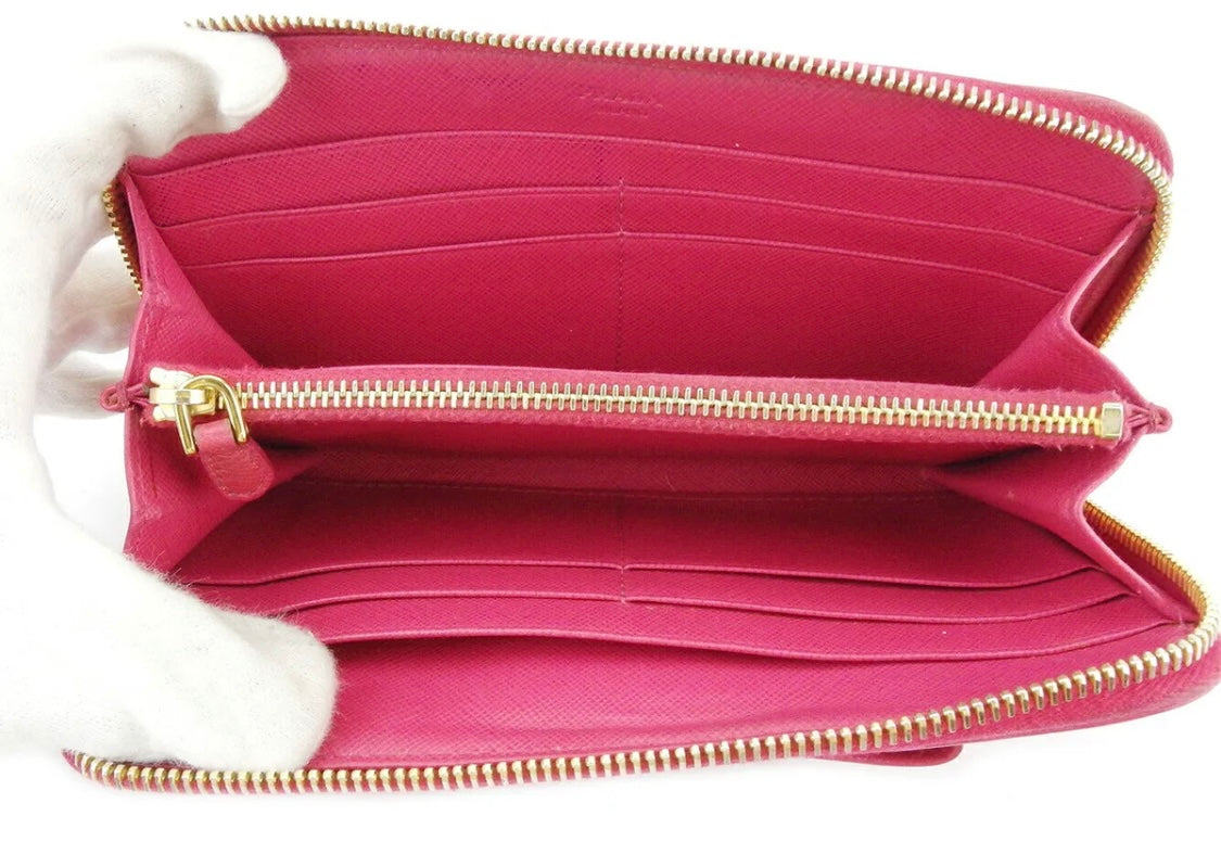 Prada Pink Limited Ribbon Zip pung